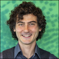 Portretfoto Deniz Iren