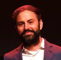 Portretfoto Alexander Henkel